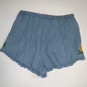 Lottie Moss Shorts - Lottie Moss embroidered shorts Lottie Moss Shorts - Lottie Moss embroidered shorts